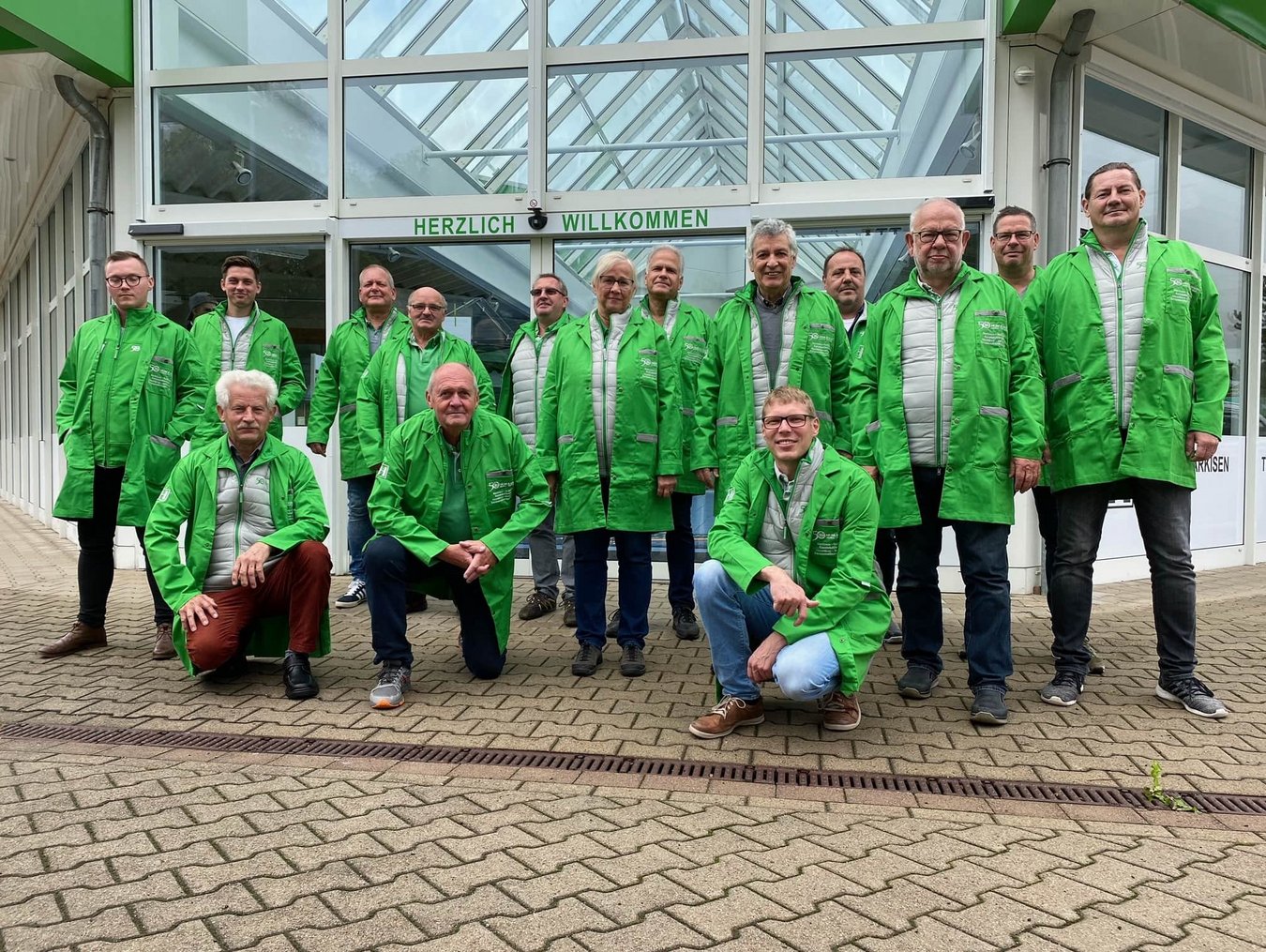 HEIM & HAUS Verkaufsleitung Erfurt im Teamfoto