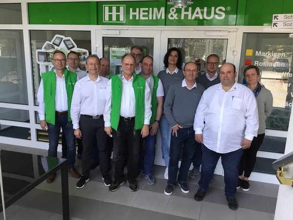 HEIM & HAUS Teamfoto der Verkaufsleitung Cottbus