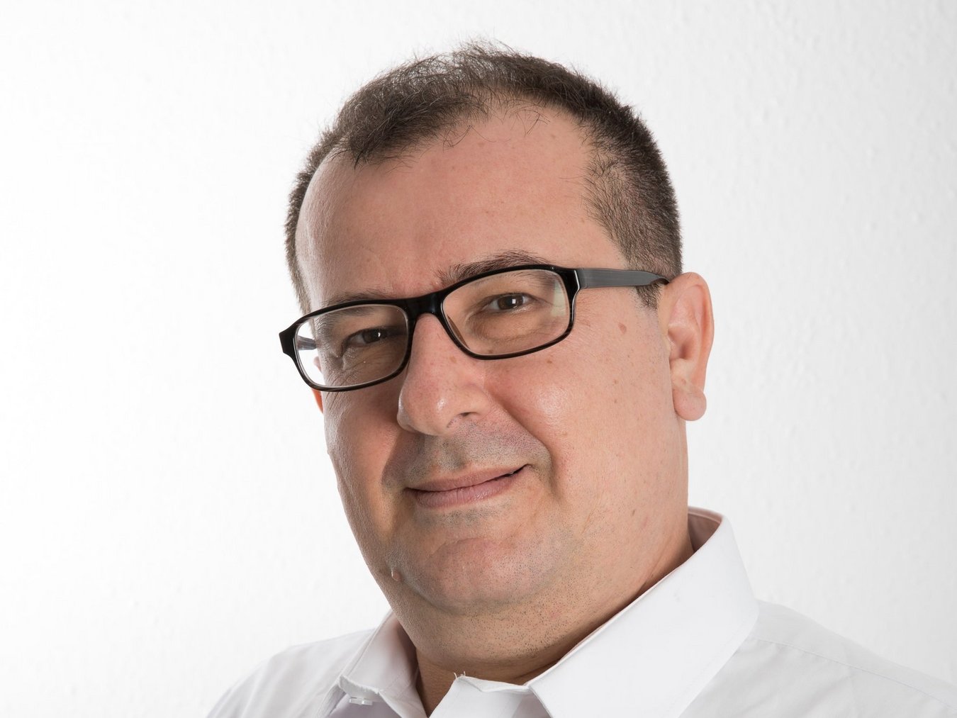 HEIM & HAUS Fachberater Herr Dagci aus der Verkaufsleitung Frankfurt im Portrait