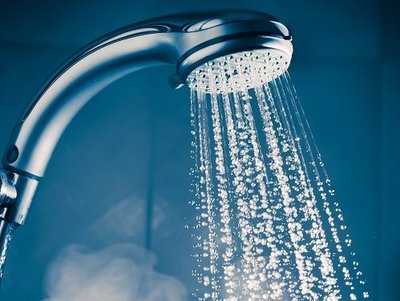 Heizkosten sparen durch technische Hilfsmittel Duschkopf
